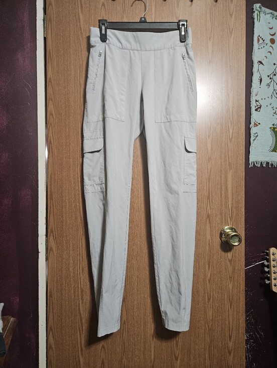 Athleta Pants - Athleta Chelsea Cargo Utility Joggers Size 6Tall Very Light Gray!
